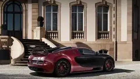 巴楚：沙滩足球欢乐盛宴，展现运动风采