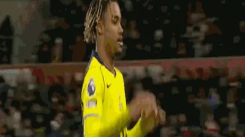 “NBA焦点对决：开拓者剑指五连胜，爵士能否抵挡临界挑战？”